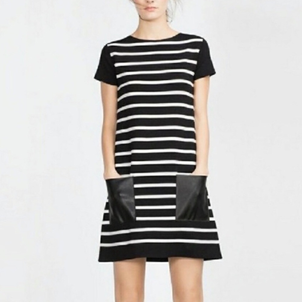 Zara | Short Sleeve Knit Pocket Detail Dress
